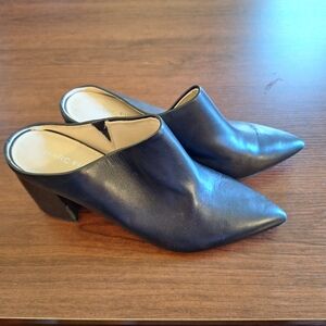 Marc Fisher Black Leather Pointed Mules Size 7 Very Good Condition